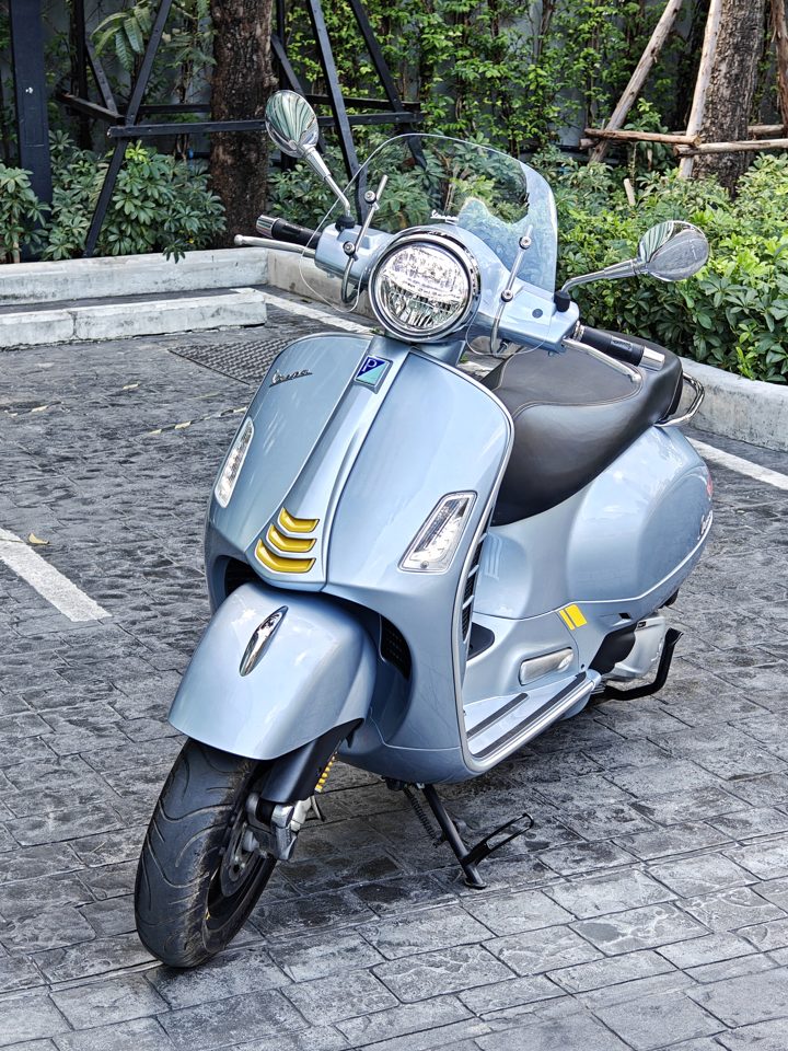 Vespa Gts300